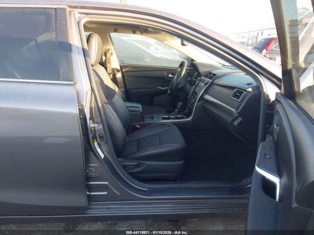 2017 TOYOTA CAMRY HYBRID 4T1BD1FK5HU214655 Photo 4