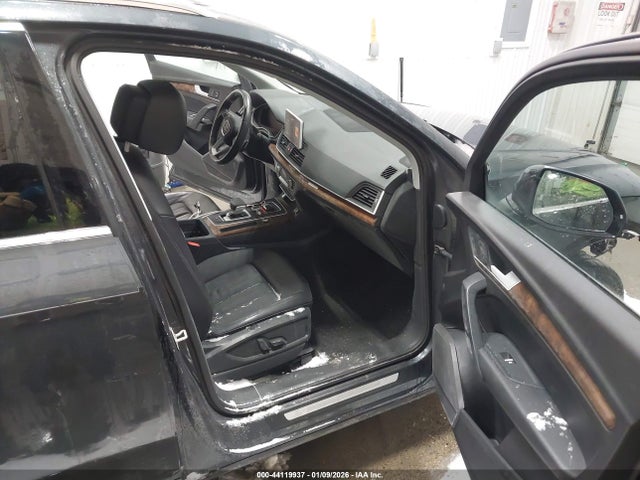 WA1BNAFY7J2003944 Audi Q5 2.0t Premium/2.0t Tech Premium