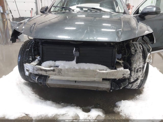 WA1BNAFY7J2003944 Audi Q5 2.0t Premium/2.0t Tech Premium