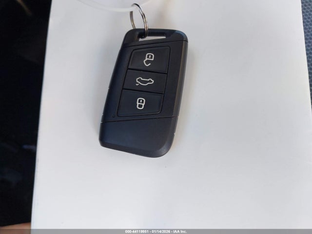 3VV5X7B2XRM113068 Volkswagen Taos 1.5t S