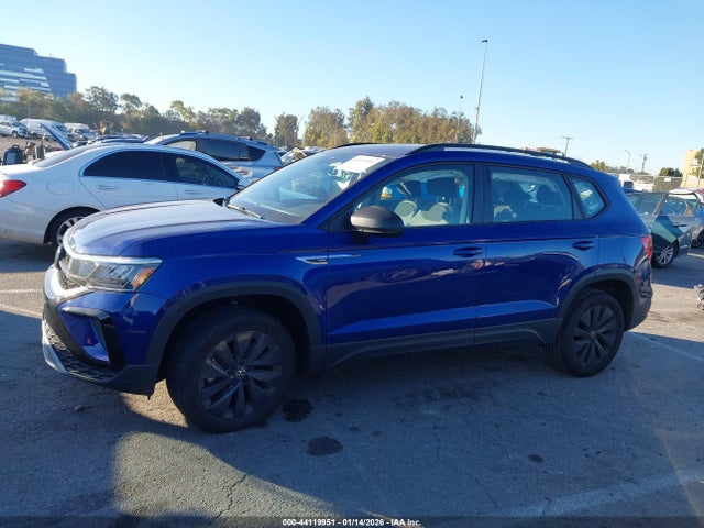 3VV5X7B2XRM113068 Volkswagen Taos 1.5t S