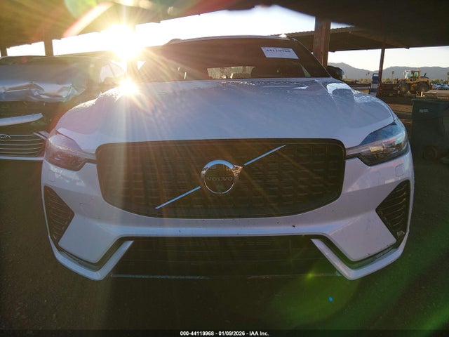 YV4M12RM3S1026022 Volvo Xc60 B5 Ultra