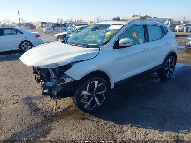 JN1BJ1CV8MW316139 Nissan Rogue Sport Sl Fwd Xtronic Cvt