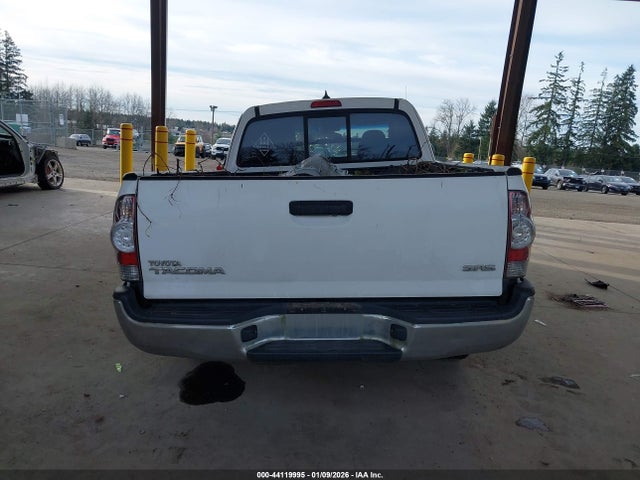 Toyota Tacoma 2015 5TFTX4CN4FX062296 Image 16