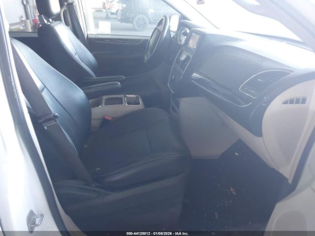 2014 CHRYSLER TOWN & COUNTRY 2C4RC1BG7ER156323 Photo 4