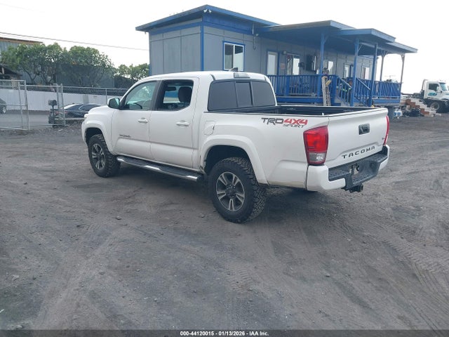 3TMCZ5AN6GM032260 Toyota Tacoma Trd Off Road/trd Sport