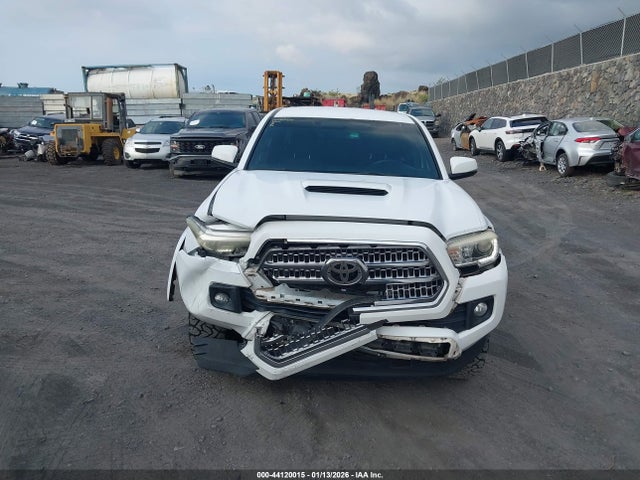 3TMCZ5AN6GM032260 Toyota Tacoma Trd Off Road/trd Sport