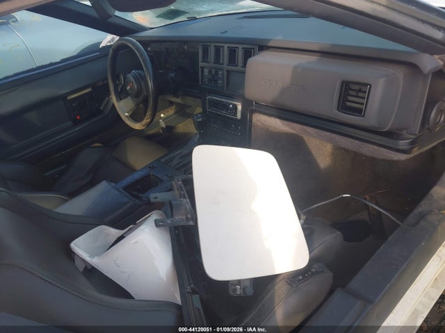 1987 CHEVROLET CORVETTE 1G1YY2187H5105282 Photo 4