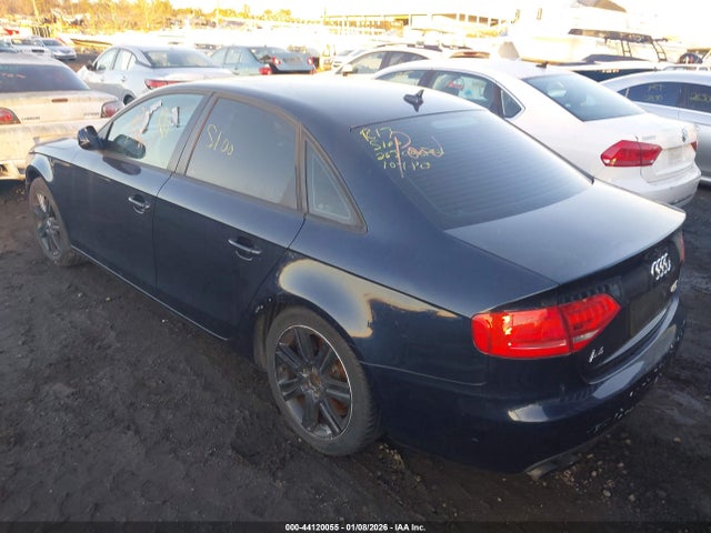 2010 AUDI A4 WAUDFBFL3AN058909 Photo 2