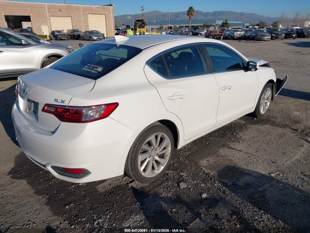Acura Ilx Acurawatch Plus Package 2017 19UDE2F39HA016396 Image 4