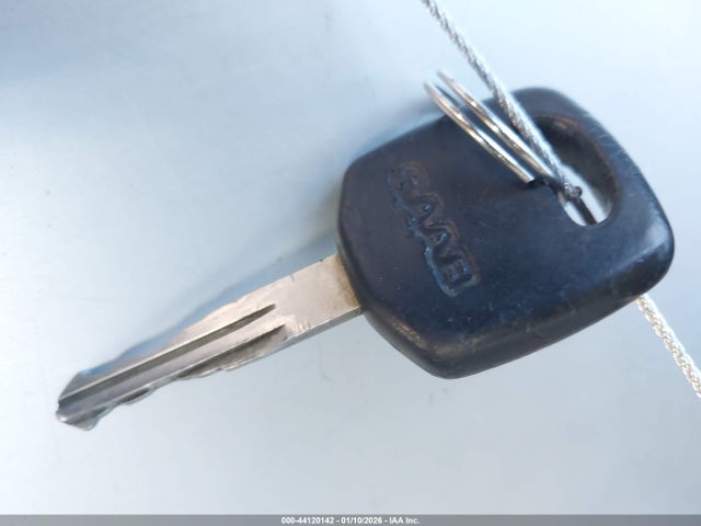 2005 SAAB 9-2X JF4GG61665G057486 Photo 10