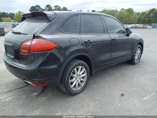 2011 PORSCHE CAYENNE WP1AA2A23BLA03780 Photo 3