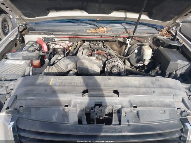 44120260 :رقم المزاد ، 1GKFC13008J103304 vin ، 2008 Gmc Yukon Sle مزاد بيع
