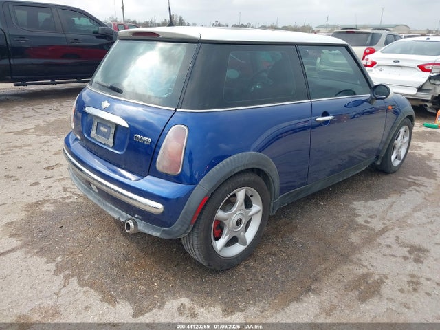 2004 MINI COOPER WMWRC33434TC51937 Photo 3