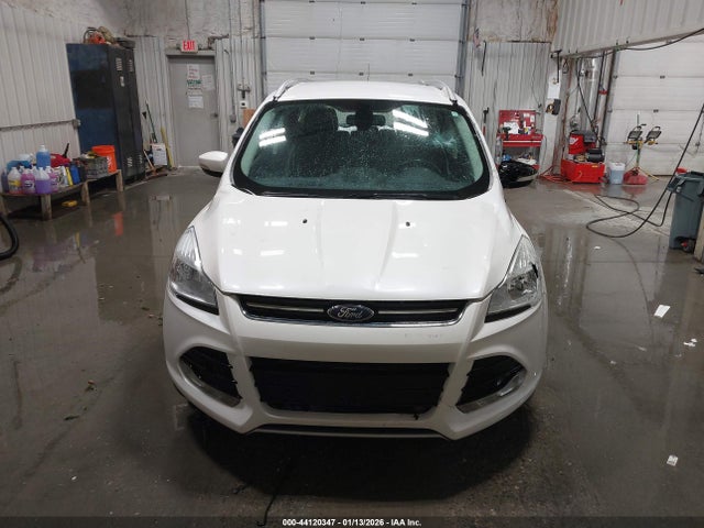 1FMCU9J94FUA83108 Ford Escape Titanium