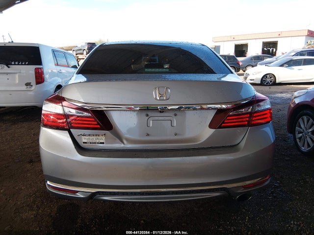 1HGCR2F33HA285946 Honda ACCORD LX