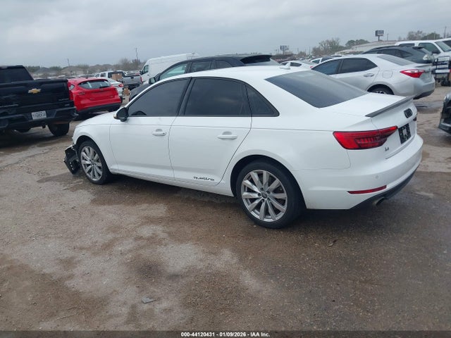 2017 AUDI A4 WAUGNAF49HN009906 Photo 2