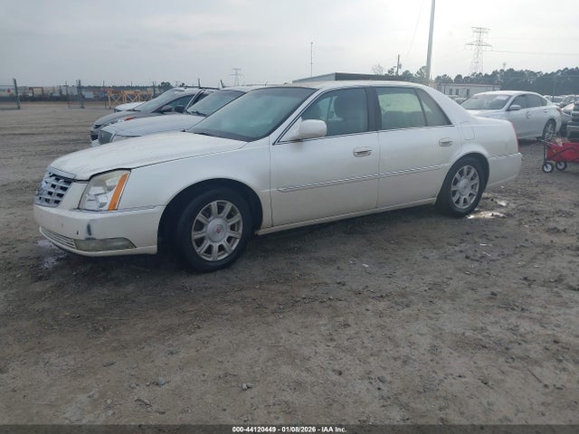 2008 CADILLAC DTS 1G6KD57Y18U197399 Photo 1