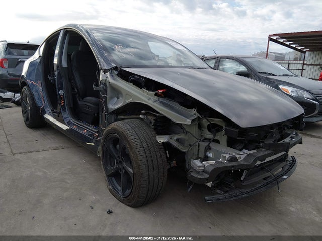 2026 TESLA MODEL Y 7SAYGDEE1TA409107 Photo 0