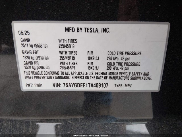 2026 TESLA MODEL Y 7SAYGDEE1TA409107 Photo 8