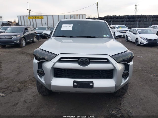 2020 TOYOTA 4RUNNER JTEBU5JR6L5753669 Photo 5