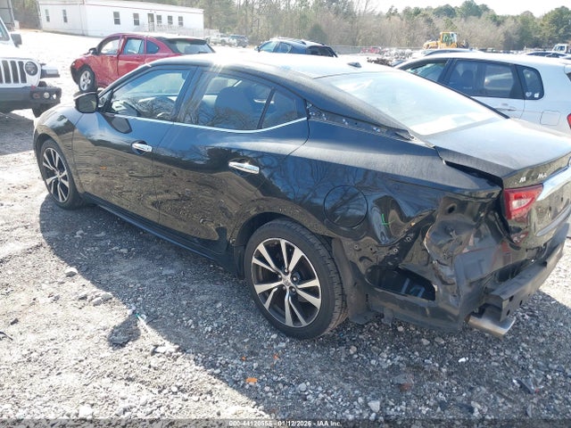 1N4AA6AP8JC389153 Nissan Maxima 3.5 Sv