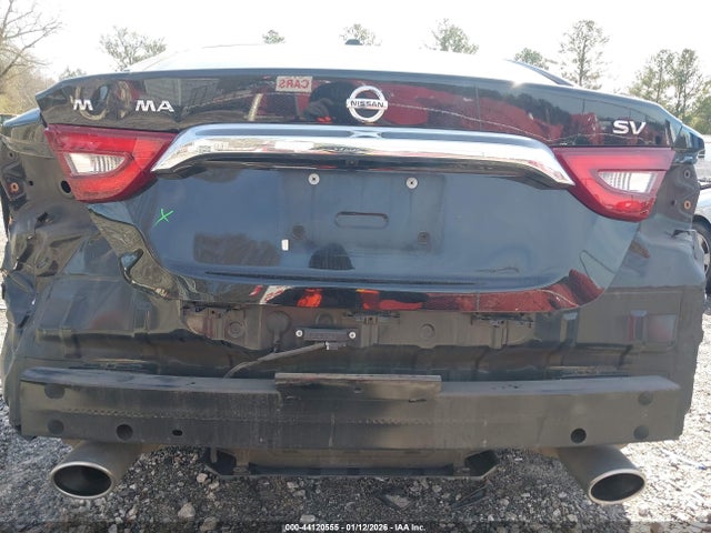 1N4AA6AP8JC389153 Nissan Maxima 3.5 Sv