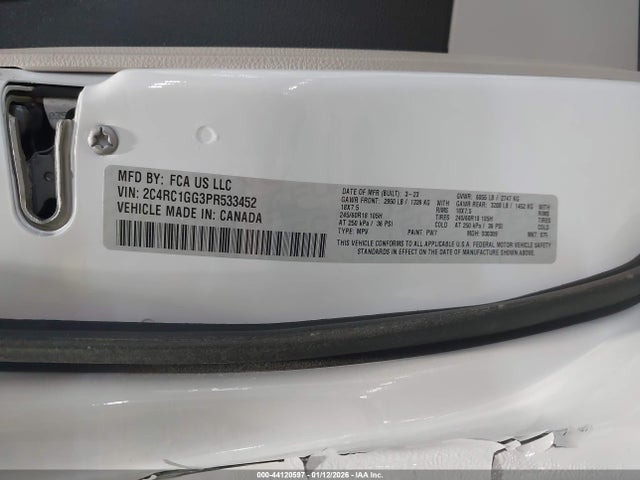Chrysler Pacifica Limited 2023 2C4RC1GG3PR533452 Image 9
