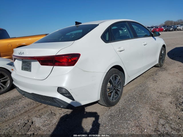 3KPF24AD1RE706847 KIA Forte Lxs