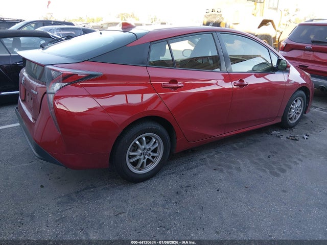 JTDKARFUXH3532788 Toyota Prius Three