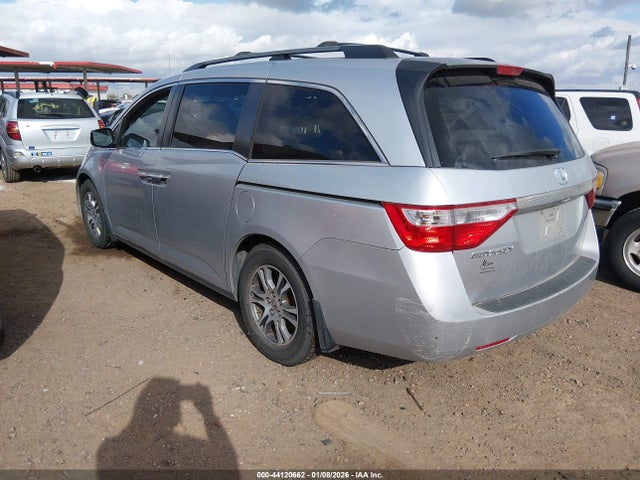 2011 HONDA ODYSSEY 5FNRL5H44BB043764 Photo 2