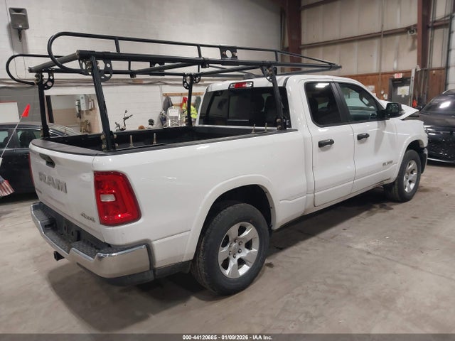 Продаж на аукціоні авто 2025 Ram 1500 Big Horn Crew Cab 4x4 6'4 Box, vin: 1C6RRFBG3SN537128, номер лоту: 44120685