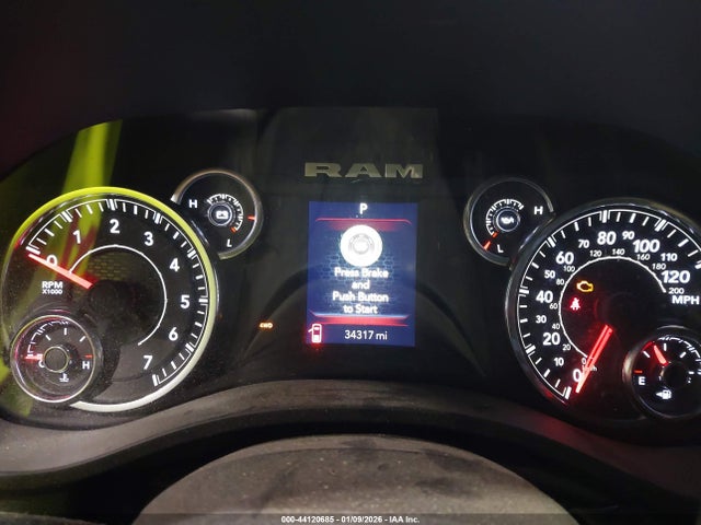 Продаж на аукціоні авто 2025 Ram 1500 Big Horn Crew Cab 4x4 6'4 Box, vin: 1C6RRFBG3SN537128, номер лоту: 44120685