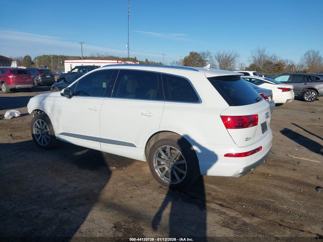2018 AUDI Q7 WA1LHAF72JD037717 Photo 2