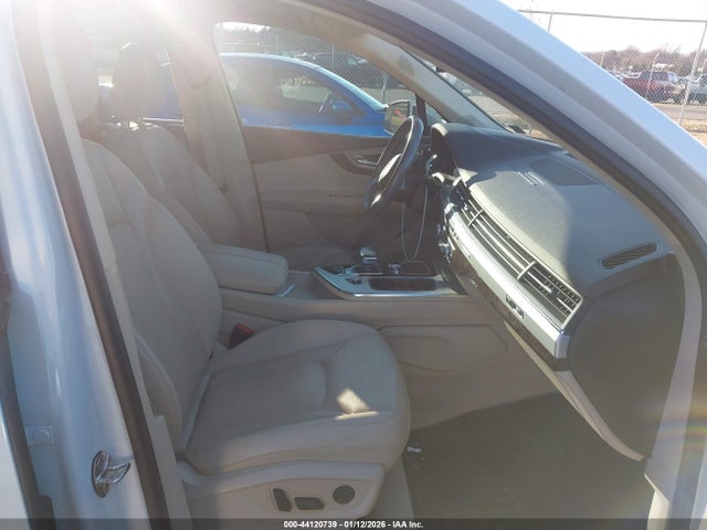 2018 AUDI Q7 WA1LHAF72JD037717 Photo 4