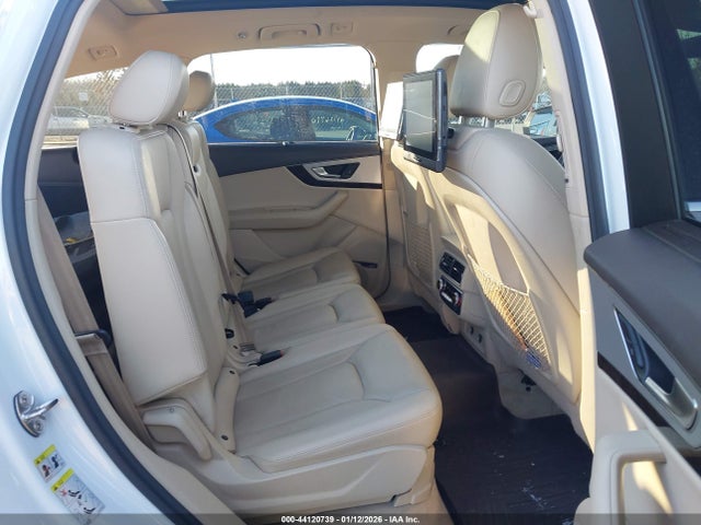 2018 AUDI Q7 WA1LHAF72JD037717 Photo 7