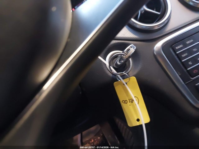 2017 MERCEDES-BENZ GLA 250 WDCTG4GB1HJ318779 Photo 10