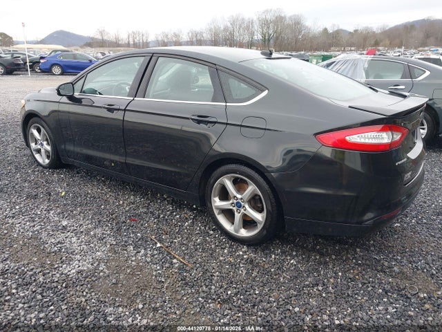 3FA6P0H76FR189467 Ford FUSION SE