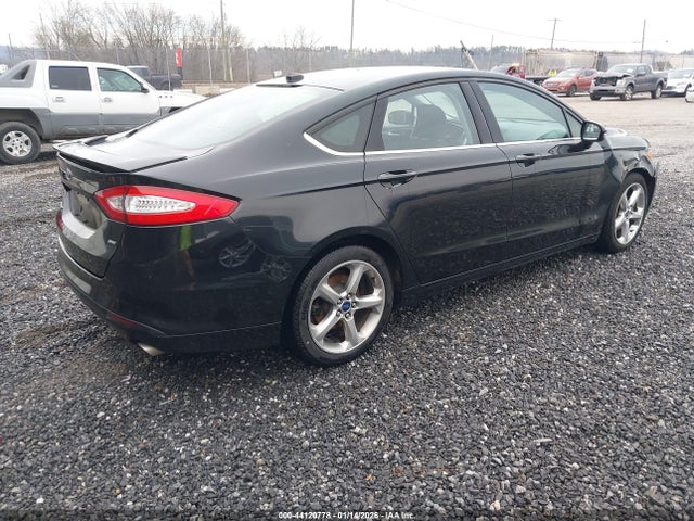 3FA6P0H76FR189467 Ford FUSION SE