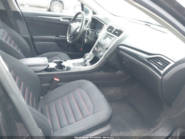 3FA6P0H76FR189467 Ford FUSION SE