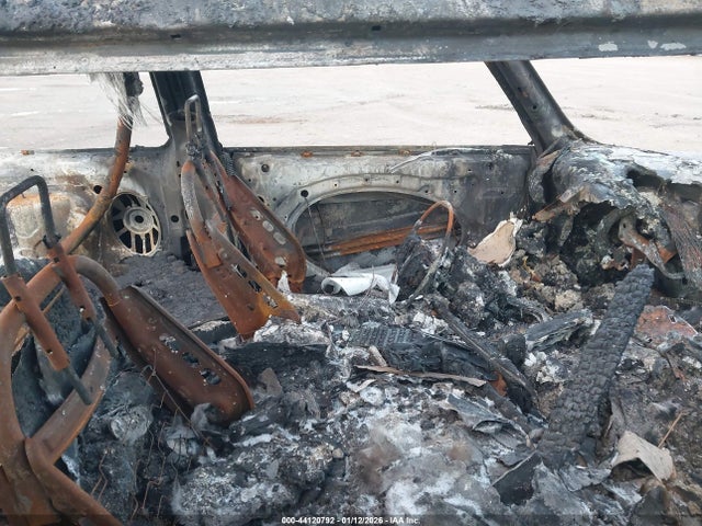 2005 MINI COOPER WMWRC33415TJ67078 Photo 4