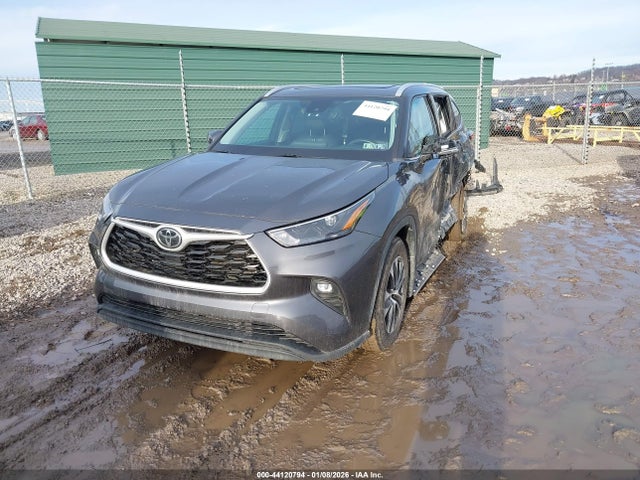 2022 TOYOTA HIGHLANDER 5TDGZRBH2NS244202 Photo 1