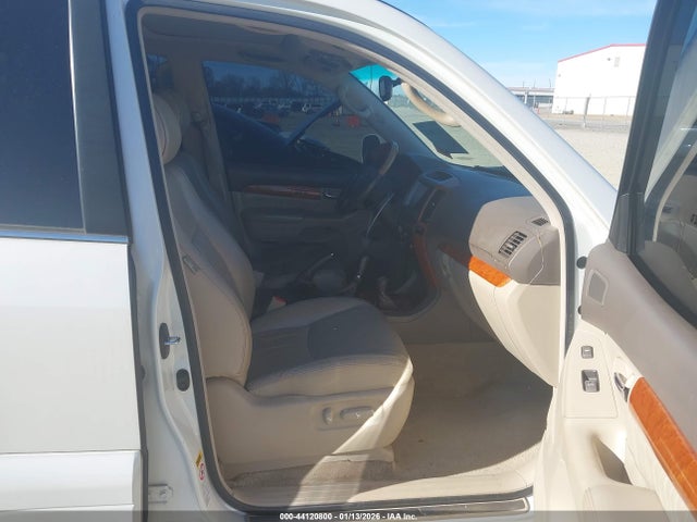 2004 LEXUS GX 470 JTJBT20X140047551 Photo 4