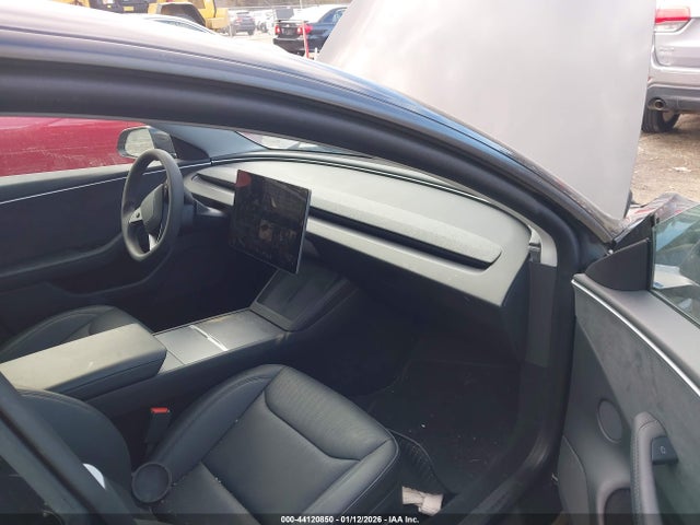 Продажа на аукционе авто 2025 Tesla Model 3 Long Range All-wheel Drive, vin: 5YJ3E1EB0SF982731, номер лота: 44120850