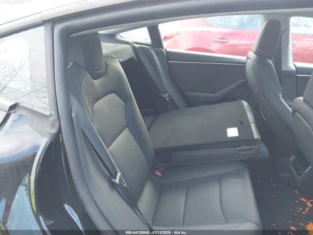 Продажа на аукционе авто 2025 Tesla Model 3 Long Range All-wheel Drive, vin: 5YJ3E1EB0SF982731, номер лота: 44120850