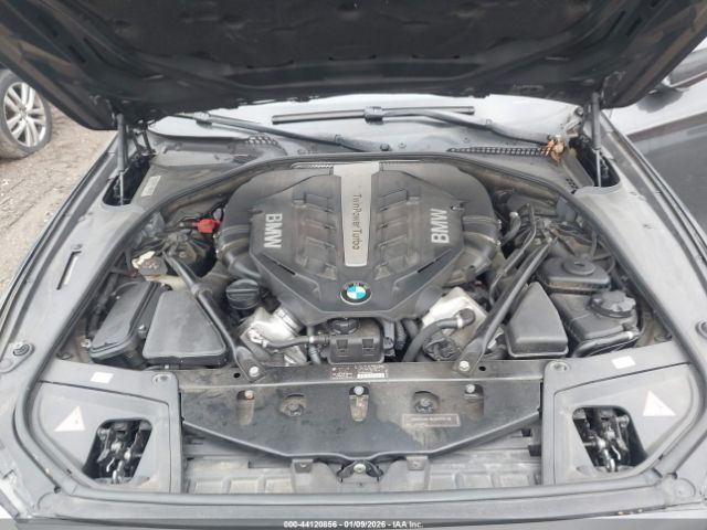 2011 BMW 550I WBAFU9C54BC785230 Photo 9