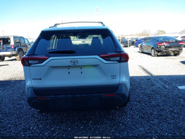 Toyota Rav4 Xle Premium 2024 2T3A1RFV8RW492715 Image 16