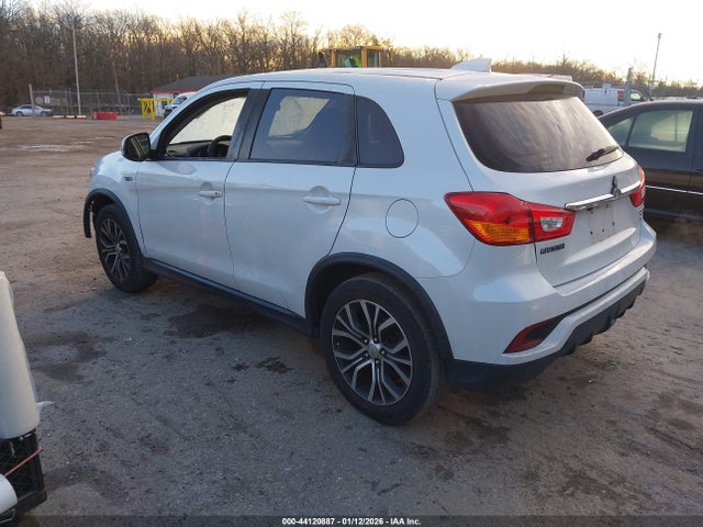 2019 MITSUBISHI OUTLANDER SPORT JA4AR3AU4KU025048 Photo 2