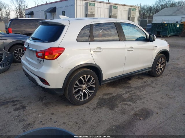 2019 MITSUBISHI OUTLANDER SPORT JA4AR3AU4KU025048 Photo 3