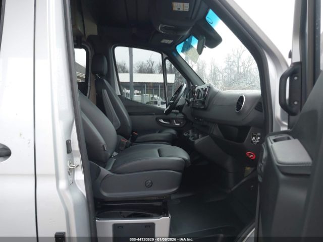 2022 MERCEDES-BENZ SPRINTER 2500 W1Y4EBVY5NT094911 Photo 4